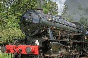 Park Top House is also conveniently situated for easy rail and road links to many other local places of interest eg: